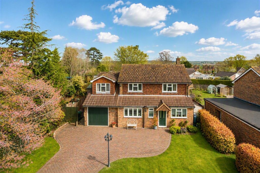 Property photo 1 of 19