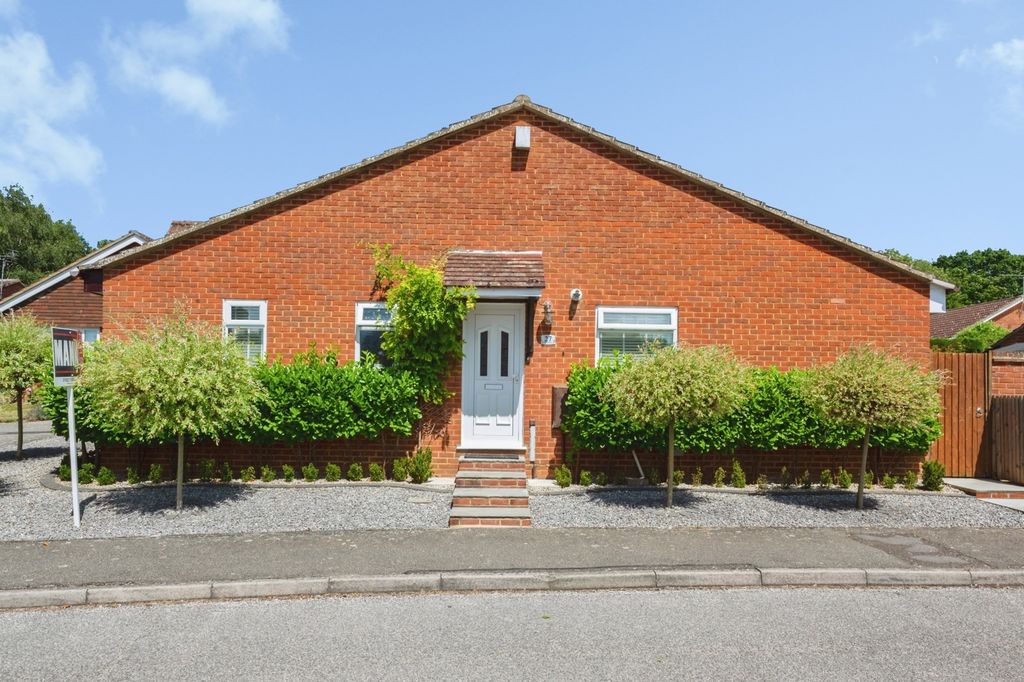 Property photo 1 of 15 Pbox-Img.Jpg