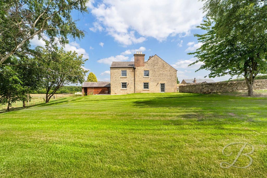 Property photo 2 of 42 Ldxphu7W.Jpg