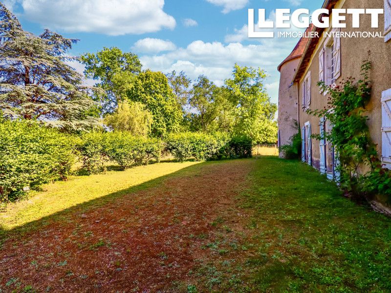 Property photo 3 of 10