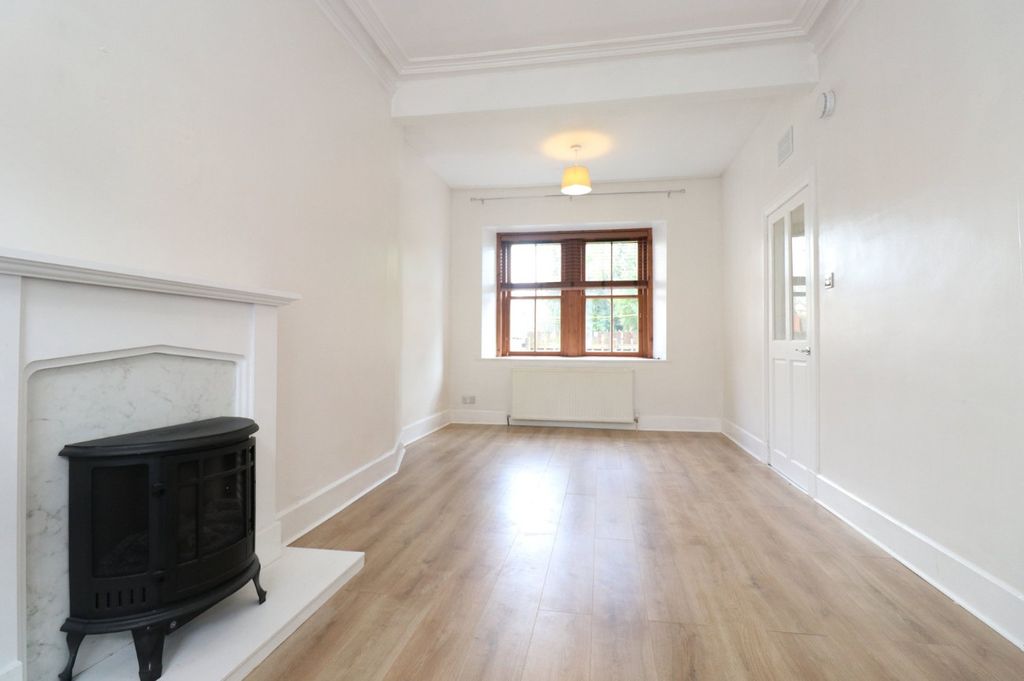 Property photo 2 of 15 2