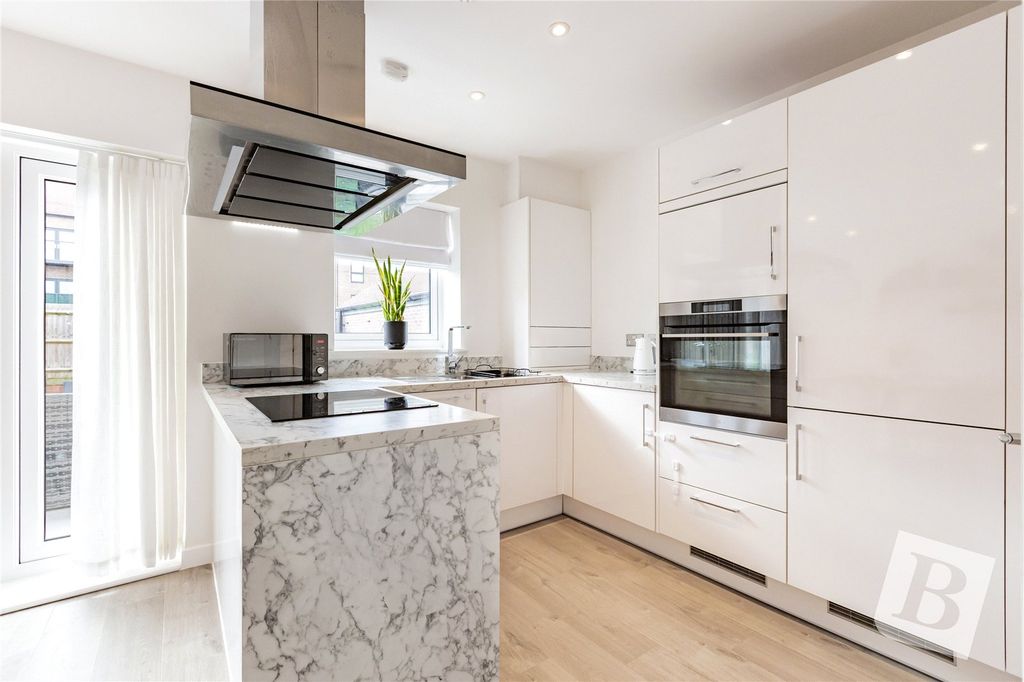 Property photo 3 of 14 Kitchen/Diner