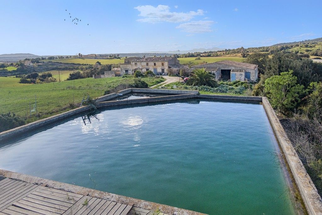 Property photo 3 of 19 Water Deposit