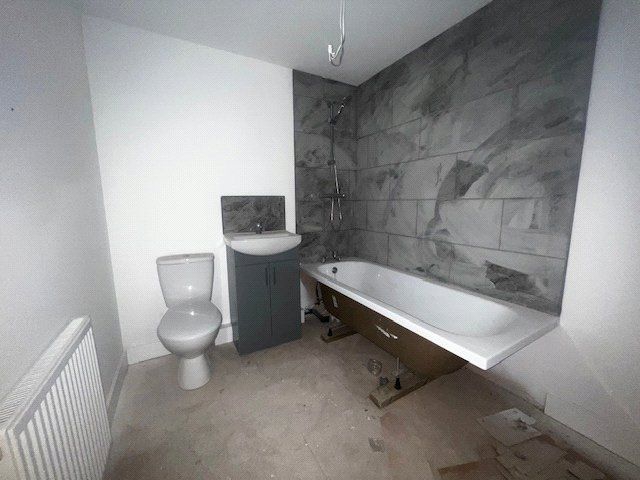 Property photo 3 of 6 Picture No. 02