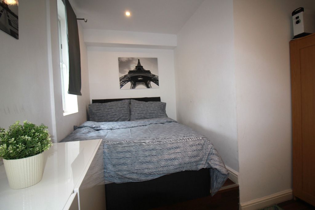 Property photo 3 of 6 Image