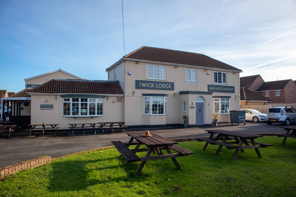 Property photo 1 of 7