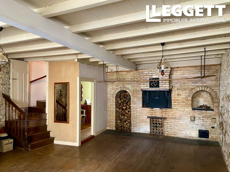 Property photo 3 of 10