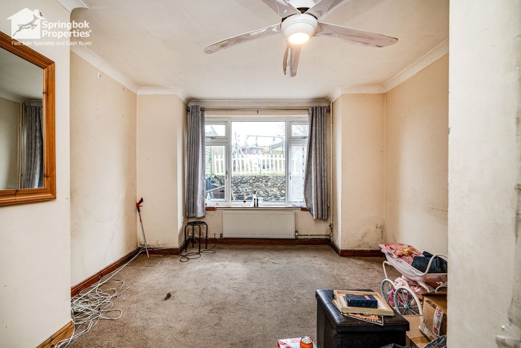 Property photo 2 of 8 Image 2