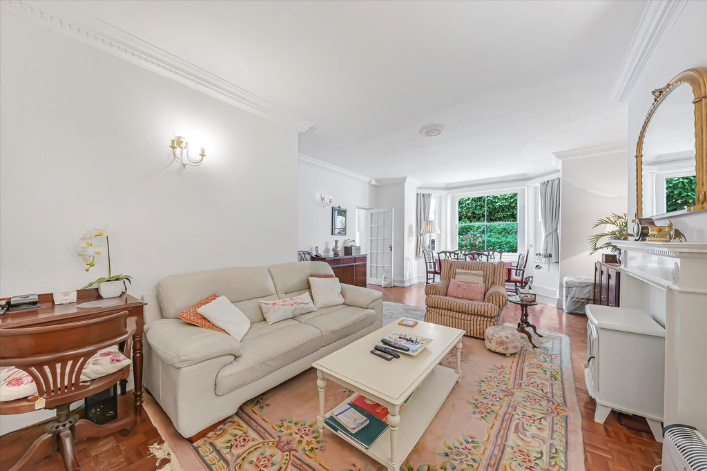 Property photo 1 of 11 Image