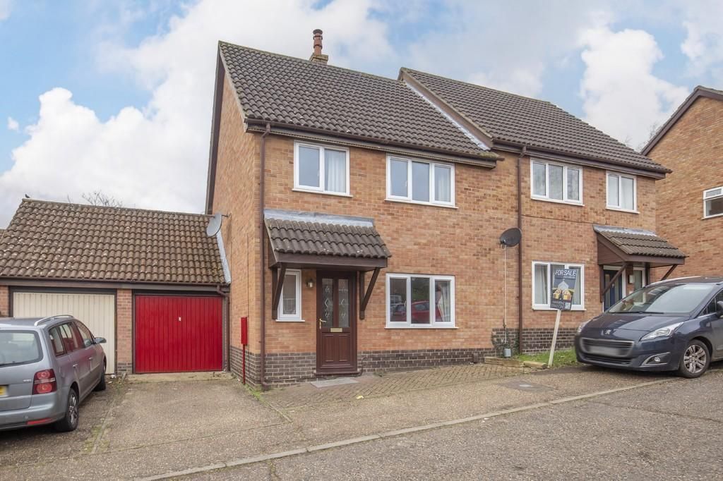 Property photo 1 of 11