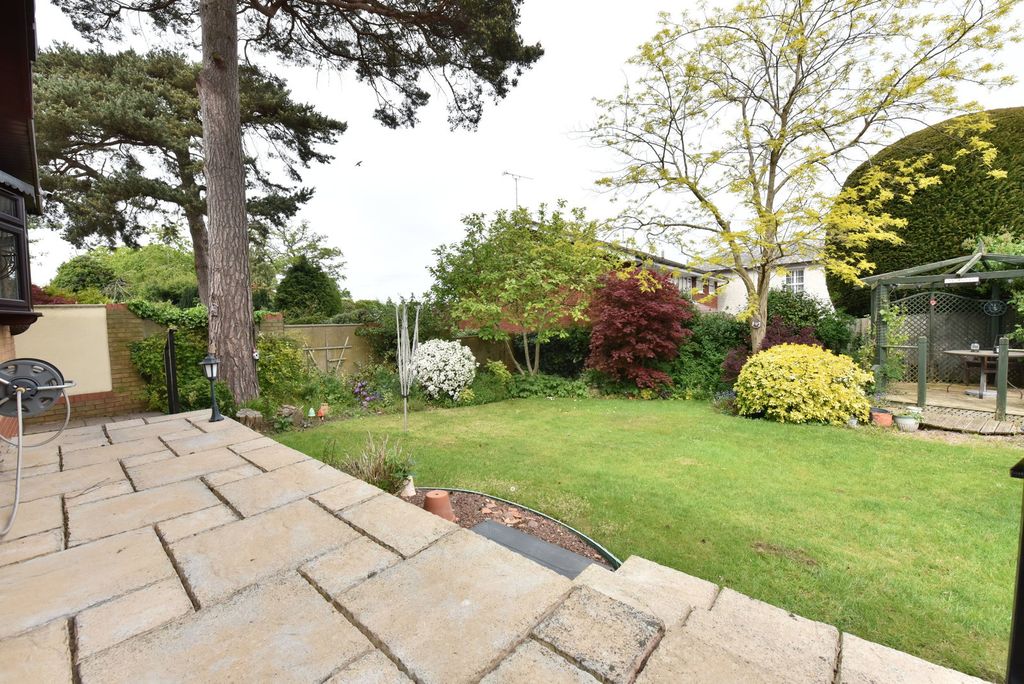 Property photo 2 of 22