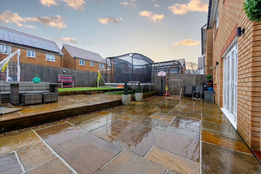 Additional image 41 of 4 bed detached house for saleFoxglove Close, Trelewis, Treharris CF46