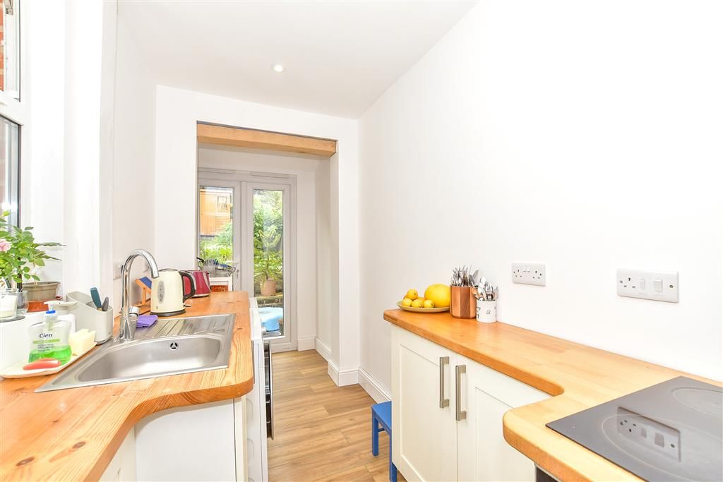 Property photo 2 of 15 Kitchen