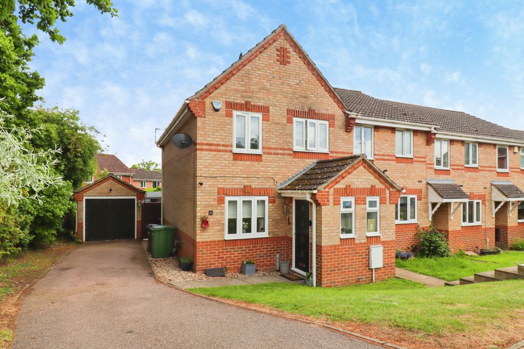 Property photo 1 of 18