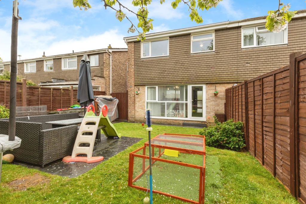 Property photo 2 of 15