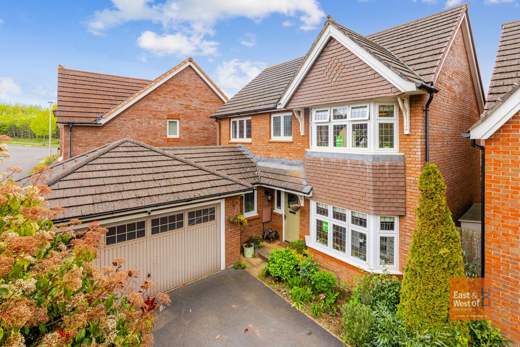 Property photo 1 of 17 A02 - 3 Brick Kiln Close Exeter - 260421