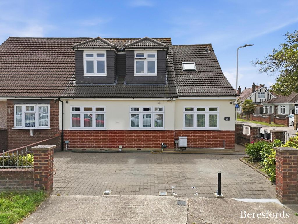 Property photo 1 of 27 Picture No. 35