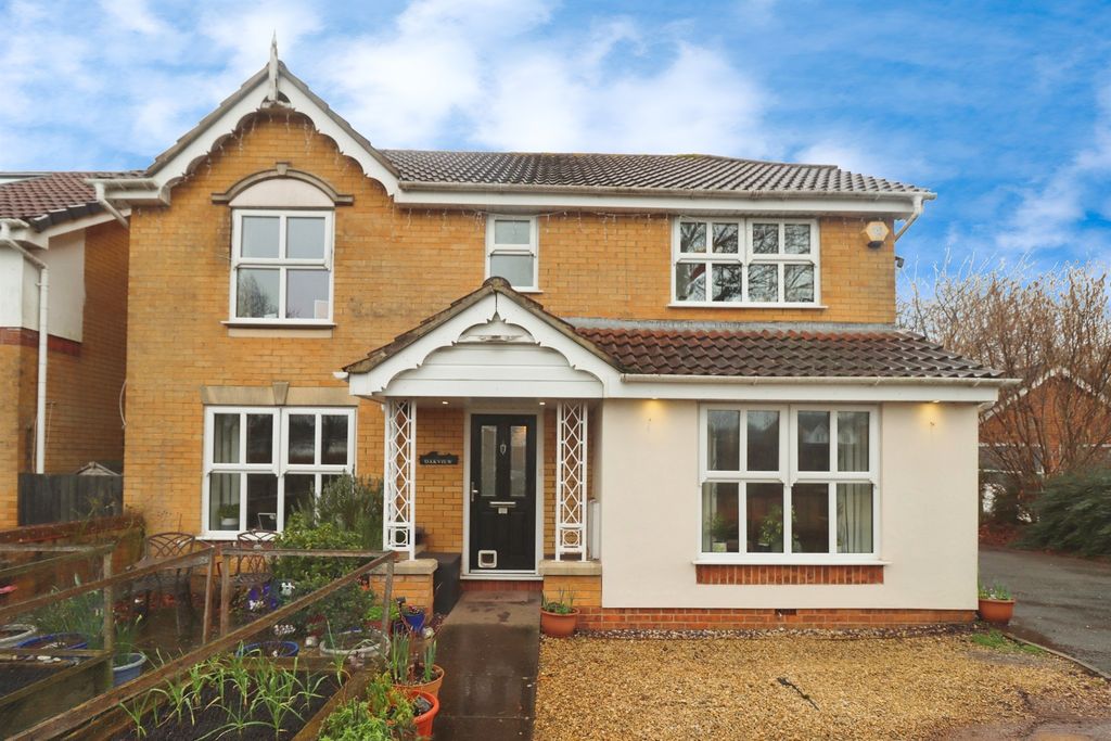 Property photo 2 of 20