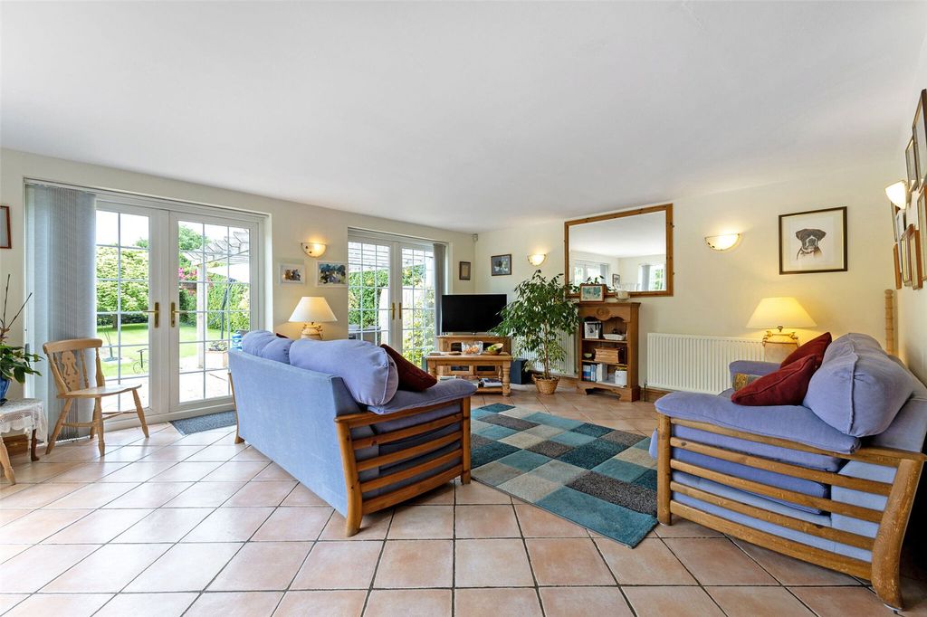 Property photo 2 of 16 Family Room