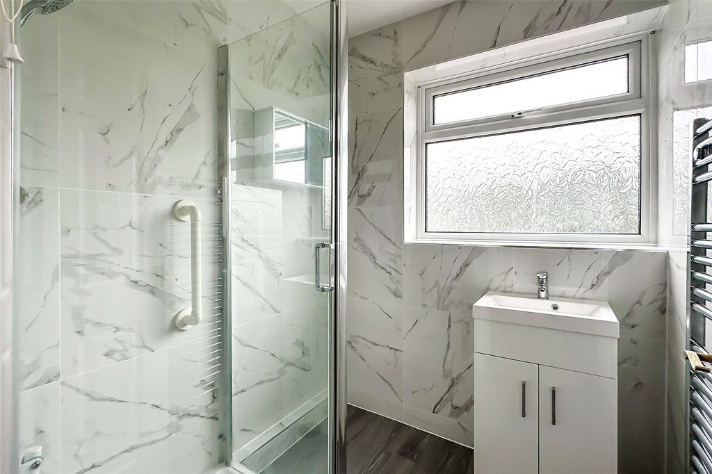 Property photo 3 of 10 Picture No. 01