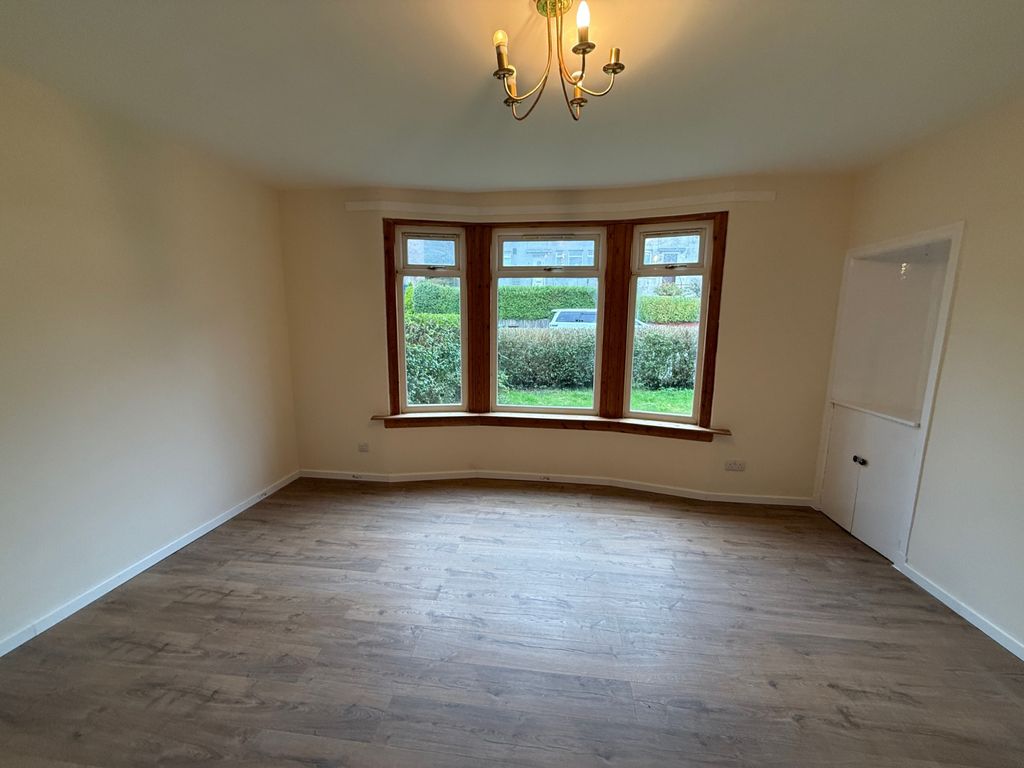 Property photo 3 of 13 Gallery