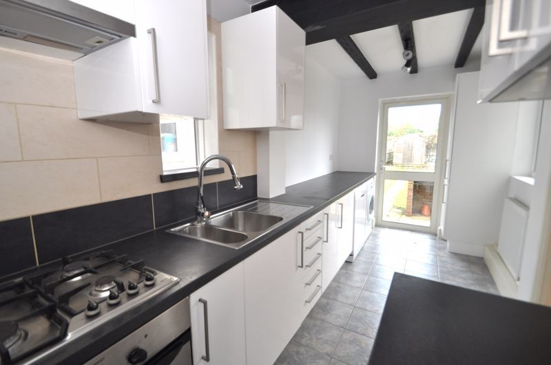 Property photo 2 of 9 Photo 7