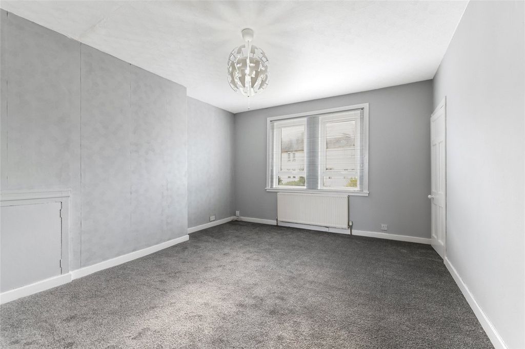 Property photo 2 of 20 Picture No. 35