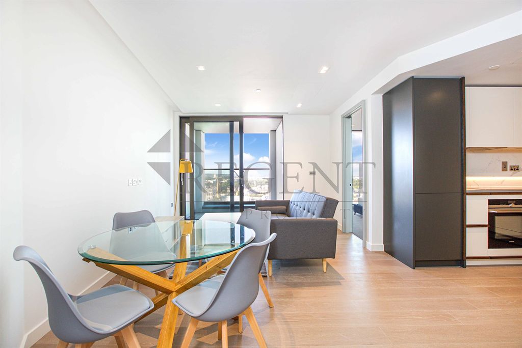 Property photo 1 of 8 Open Plan