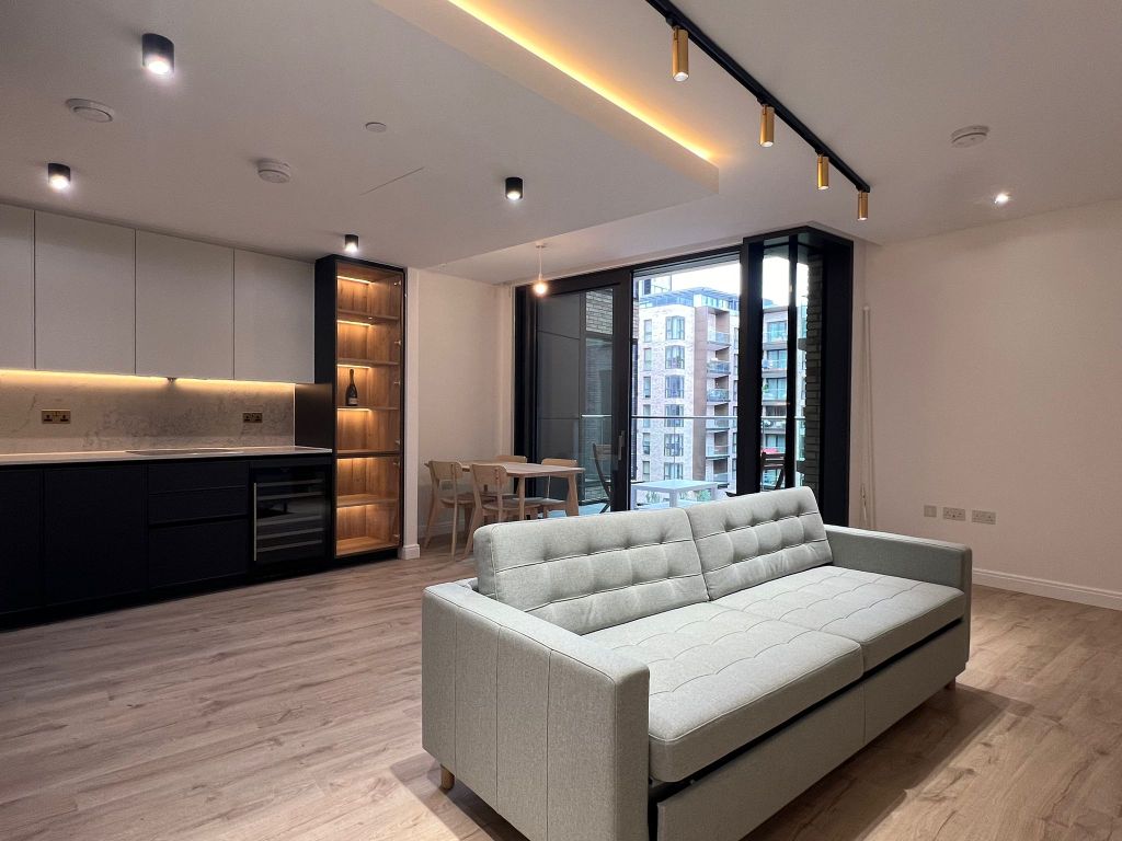 Property photo 1 of 47