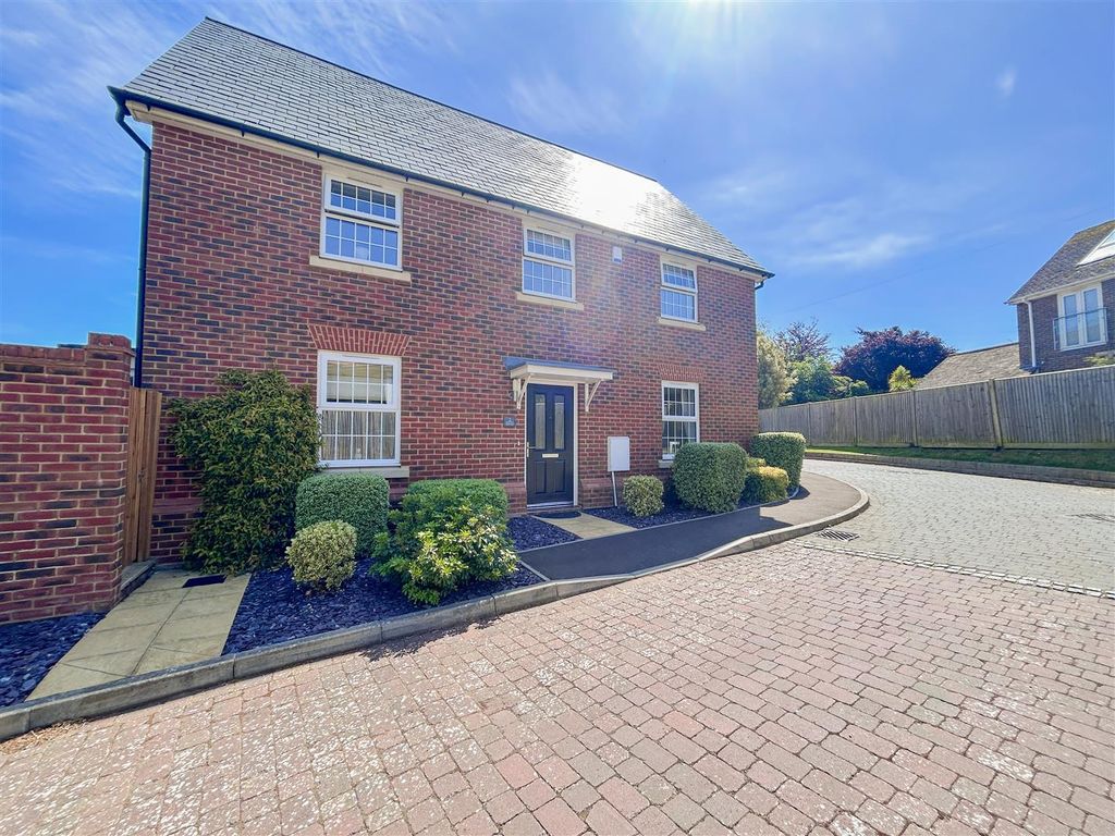 Property photo 1 of 29