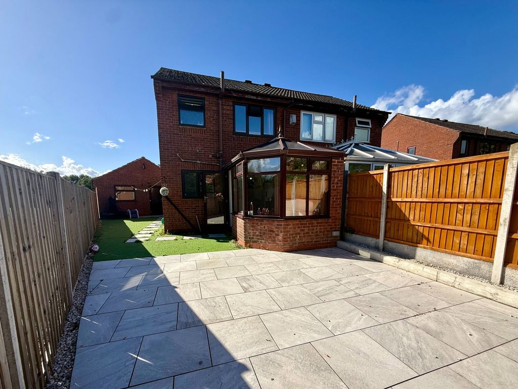 Property photo 1 of 22