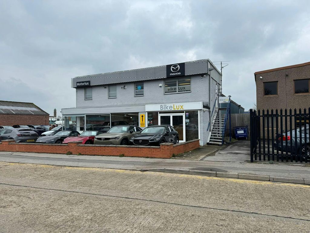 Property photo 3 of 4 Bike Workshop.Jpg