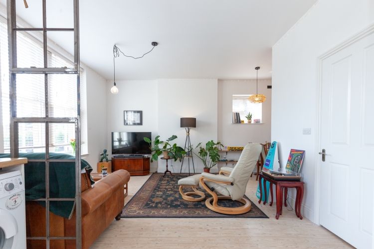 Property photo 2 of 10 253327