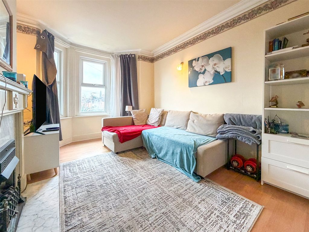 Property photo 2 of 13 Picture No. 06