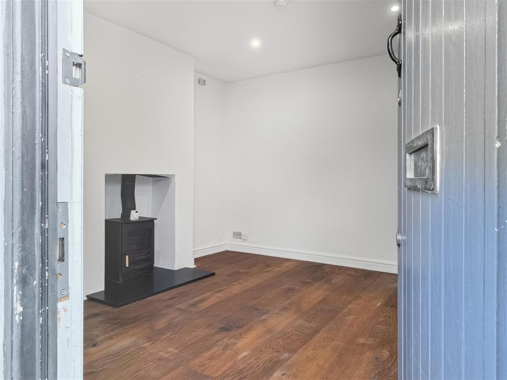 Property photo 2 of 32 Img_20260119_103646_304 (1).Jpg