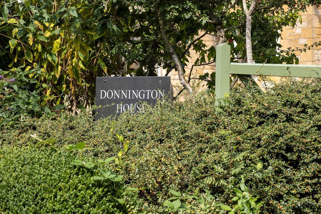 Property photo 3 of 13 Image