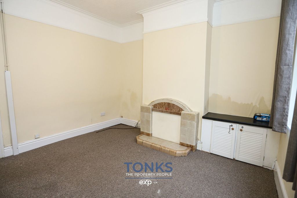 Property photo 3 of 22