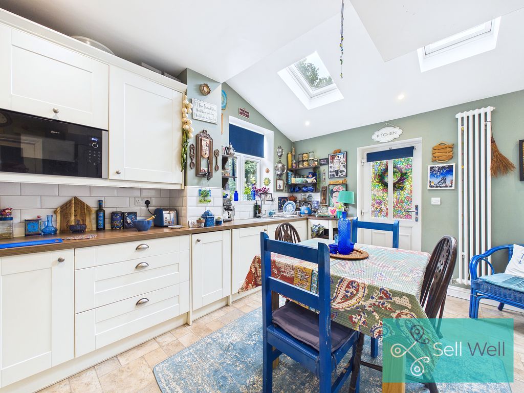 Property photo 2 of 30 Kitchen/Diner