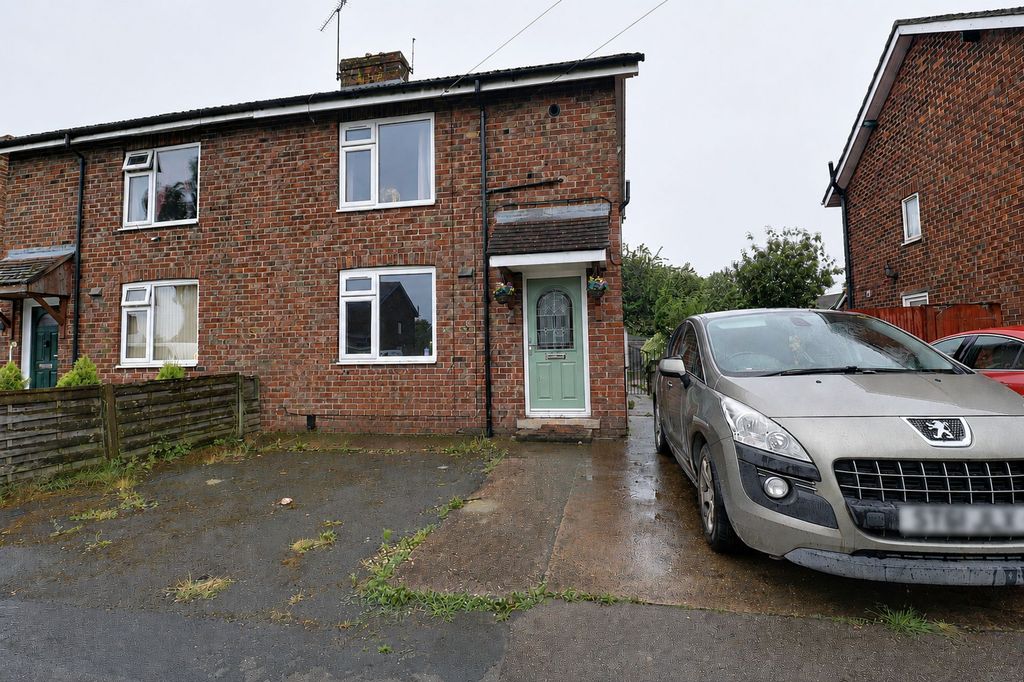 Property photo 1 of 9
