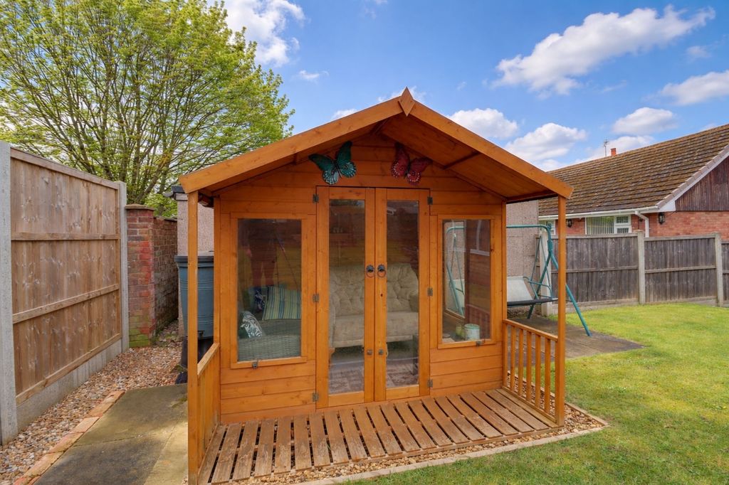 Property photo 3 of 18