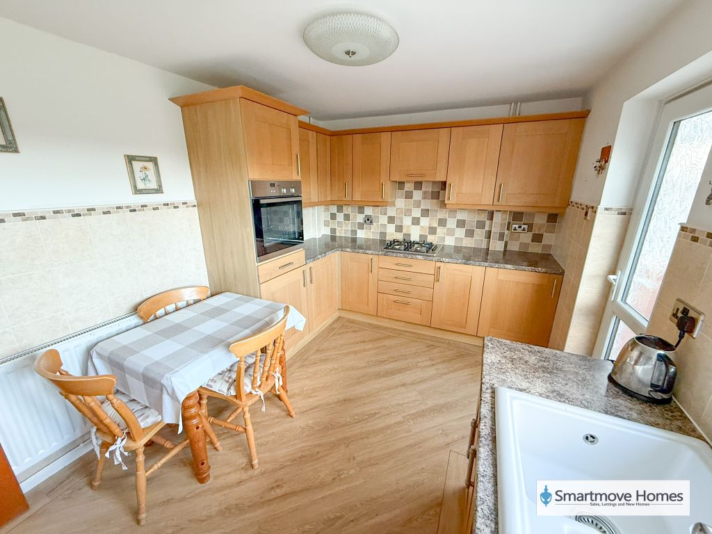 Property photo 2 of 17 Img_9867