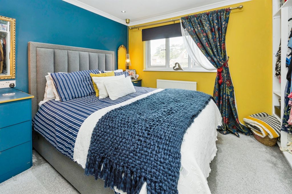 Additional image 8 of 2 bed terraced house for saleLancelot Close, Ifield, Crawley RH11