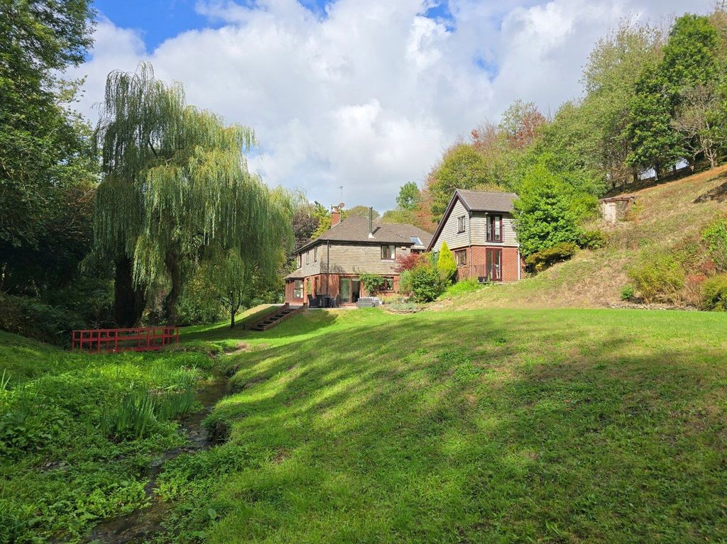 Property photo 1 of 24