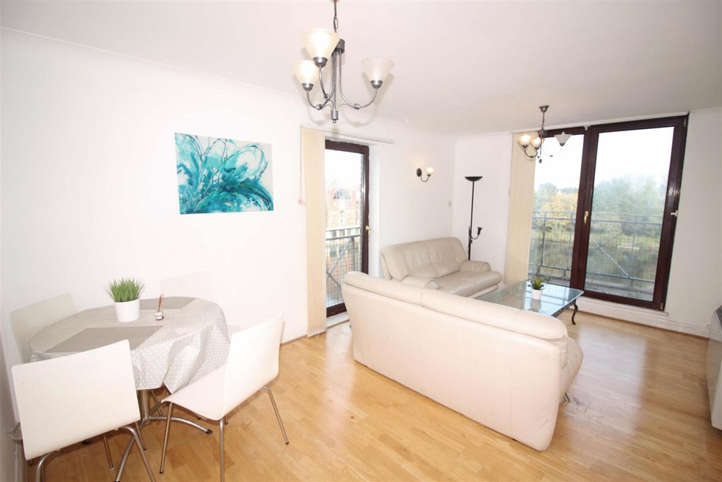 Property photo 2 of 11 Img_6680.Jpg