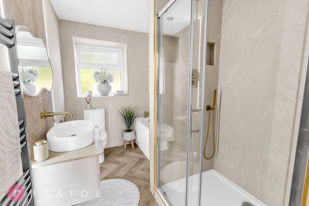 Property photo 3 of 24 Bathroom