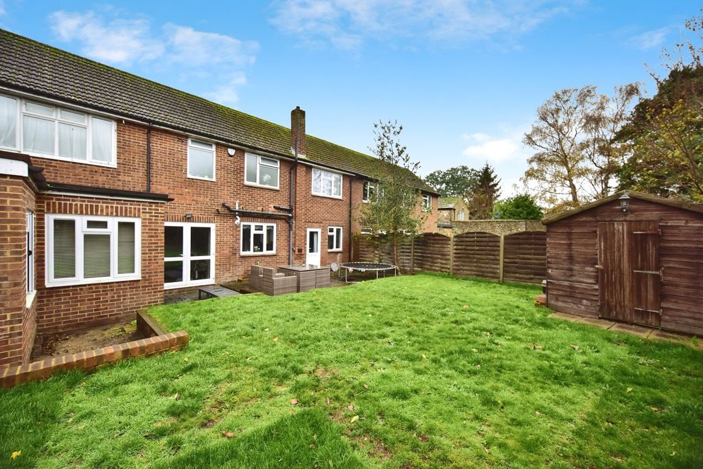 Property photo 2 of 17 Rear