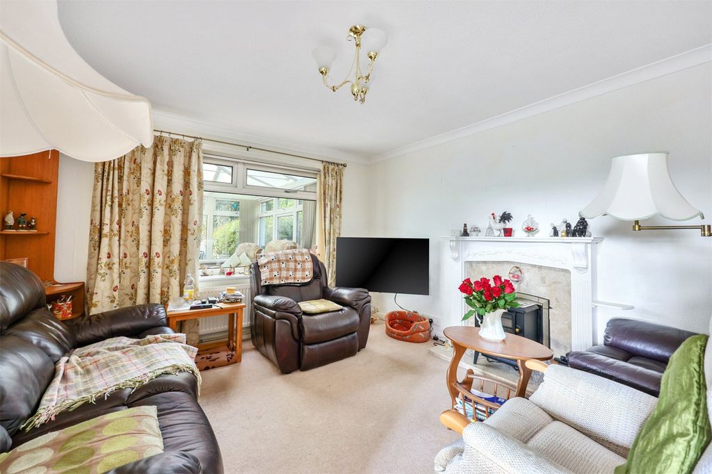 Property photo 2 of 23 Picture No. 10