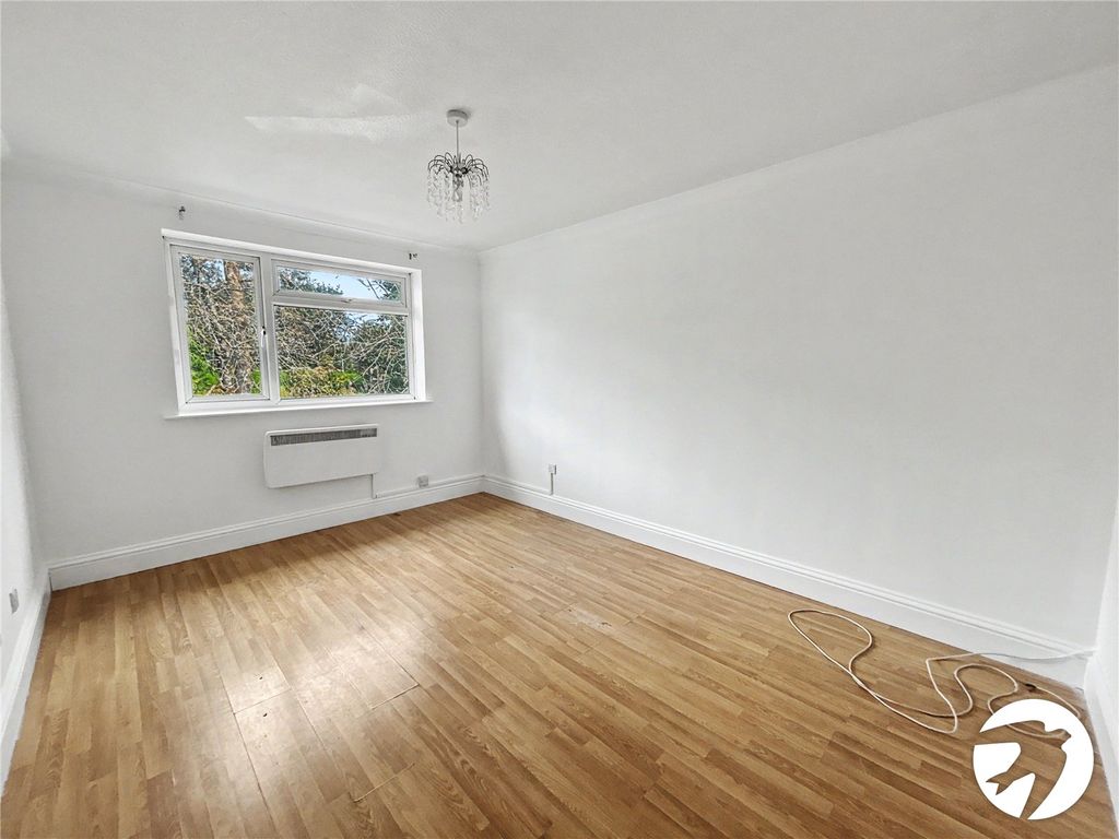 Property photo 2 of 14 Picture No. 47