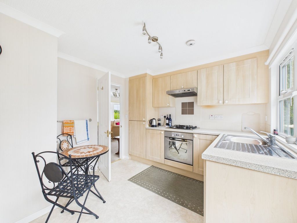 Property photo 2 of 22 Kitchen