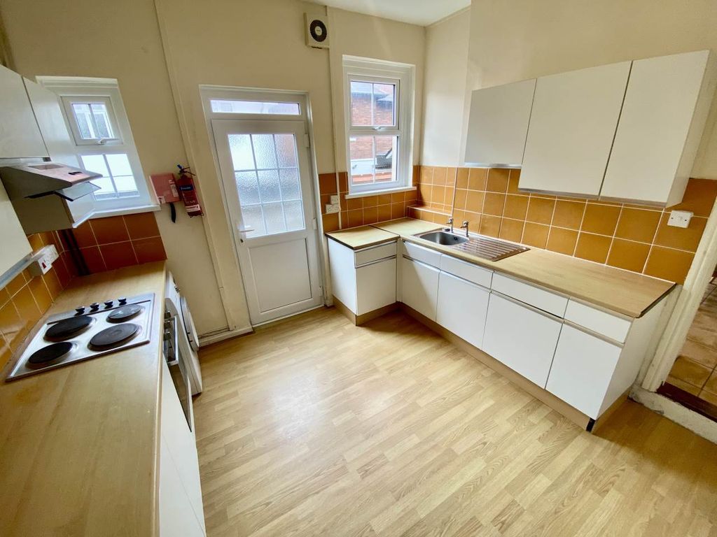 Property photo 1 of 15 Img_7262